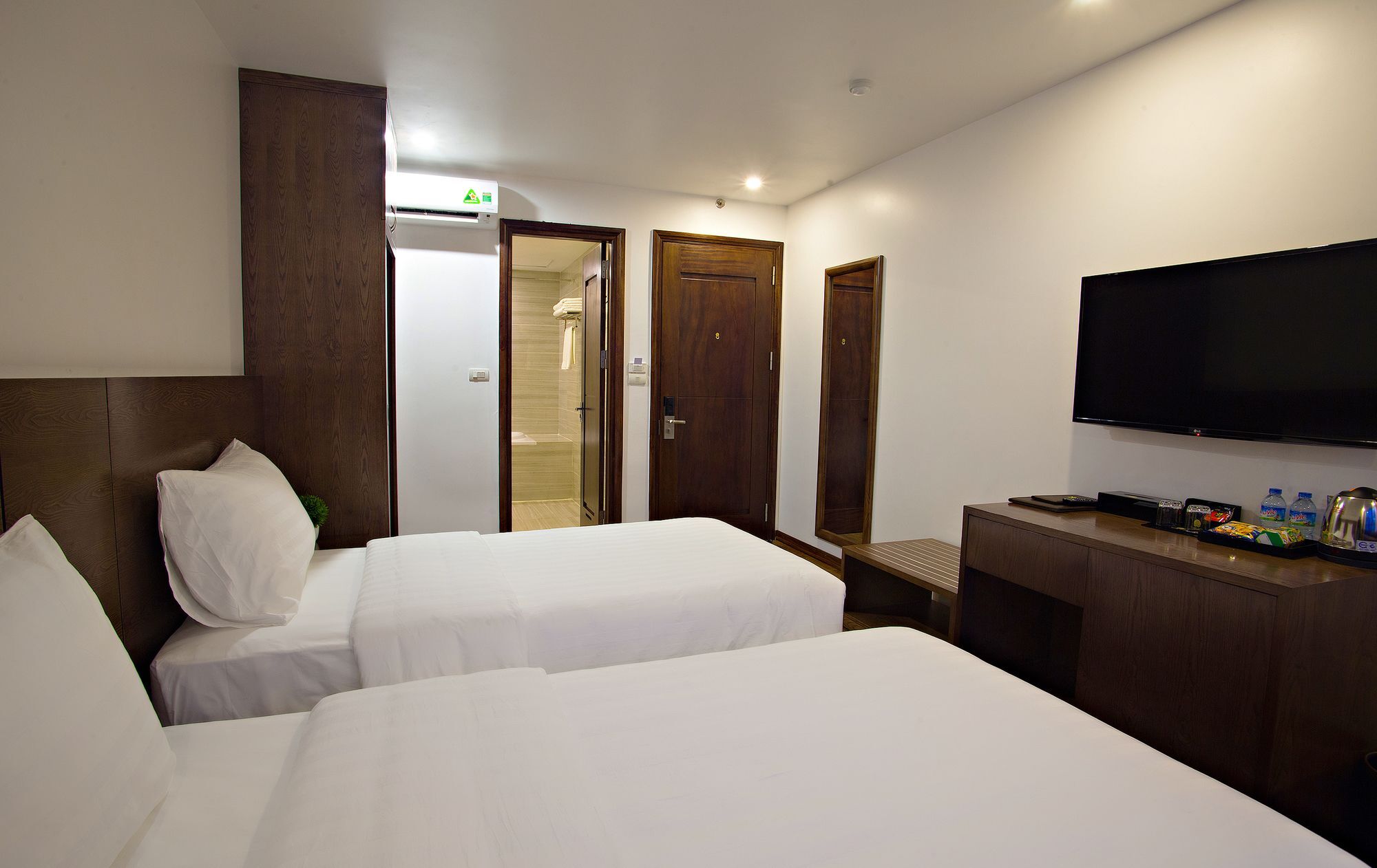 Inearth Hotel Ханой Экстерьер фото